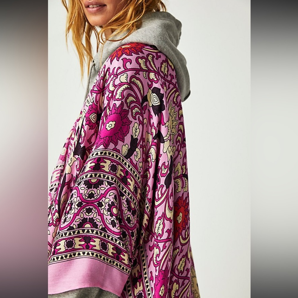 Free People Magic Dance Duster. OSFM.